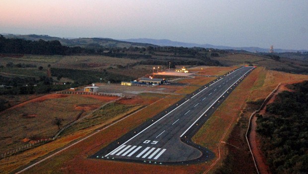 Der Aeroporto de Lavras im Bundesstaat Minas Gerais: Brasilien will eine breitere Abdeckung.