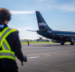 chrono aviation jet boeing 737 200 c fbim