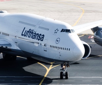 Lufthansa Boeing 747: Eight Boeing 747-400 and 19 Boeing 747-8 are still in the fleet.