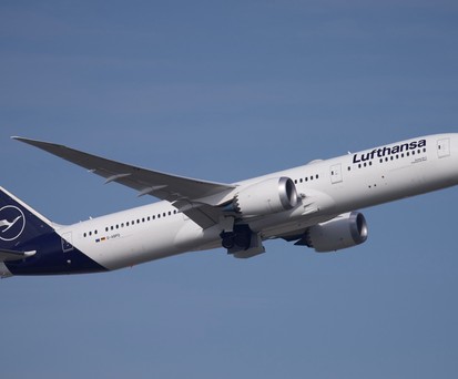 Lufthansa D-ABPD: Der Dreamliner kann aktuell nicht eingesetzt werden.