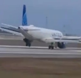 united airlines airbus a321 neo nosewheel