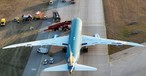 Die Boeing 787 von Vietnam Airlines nach der Landung in München: Die Blackbox wird ausgewertet.