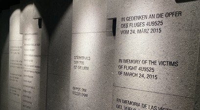 germanwings 4u9525 gedenktafel duesseldorf