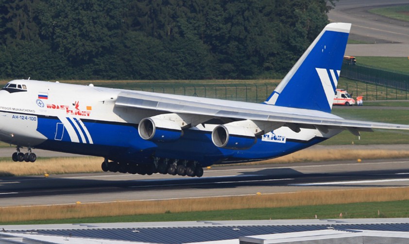 Antonov An-124