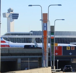 Als zweiter Flughafen in den USA schafft das New York JFK. Erst kürzlich erhielt er die Verbindung nach Ozeanien, die ihn auf die Liste setzte: Air New Zealand fliegt mit einer Boeing 787-10 nach Auckland.