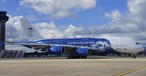 Airbus A380 in London Stansted: Der Superjumbo der portugiesischen Charterfirma Hi Fly ...