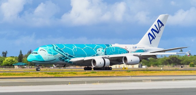 Der zweite A380 der Airline: JA382A.