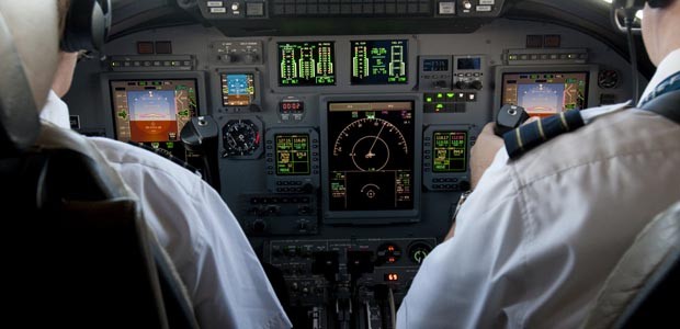 Cockpit: Künftig soll kein Pilot mehr alleine sein dürfen.