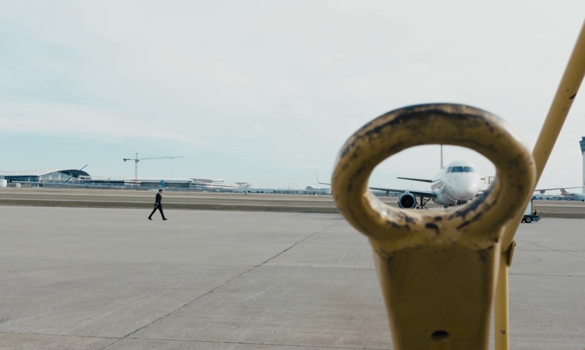 Pilot und ein Flugzeug von Republic Airways: Als deren Chef wollte Bedford die Regeln ändern.