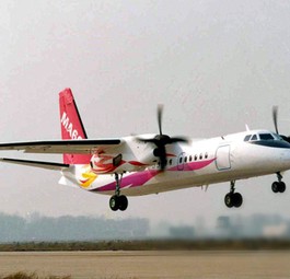 MA-60 von Xian im Landeanflug: Die große Schwester soll auch bald fliegen.