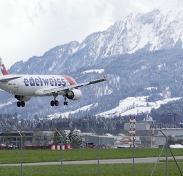 Airbus A320 von Edelweiss bei der Landung in Emmen: Spezieller Flug.