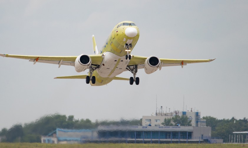 Superjet beim Testflug: Das Programm ist gestartet.