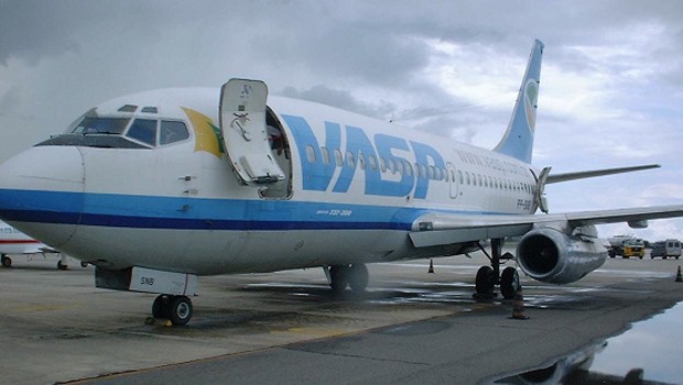 Boeing 737-200 mit der Kennzeichnung PP-SNB. Standort: Flughafen Salvador. Mindestpreis: 5930 Euro.