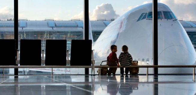 Flughafen London Heathrow: Er soll eine neue Piste erhalten und das passt nicht allen.