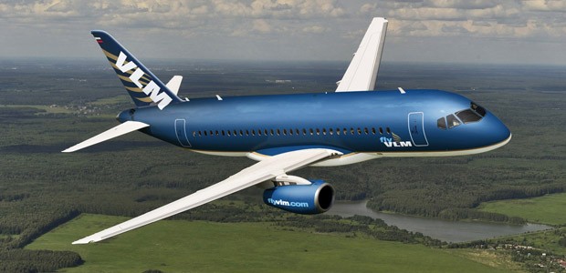 Superjet in den Farben von VLM: Die russischen Flieger kommen später als gedacht.