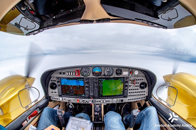 Der beste Weg ins Cockpit führt Flugschüler über den Lehrgang «ATPL integrated».