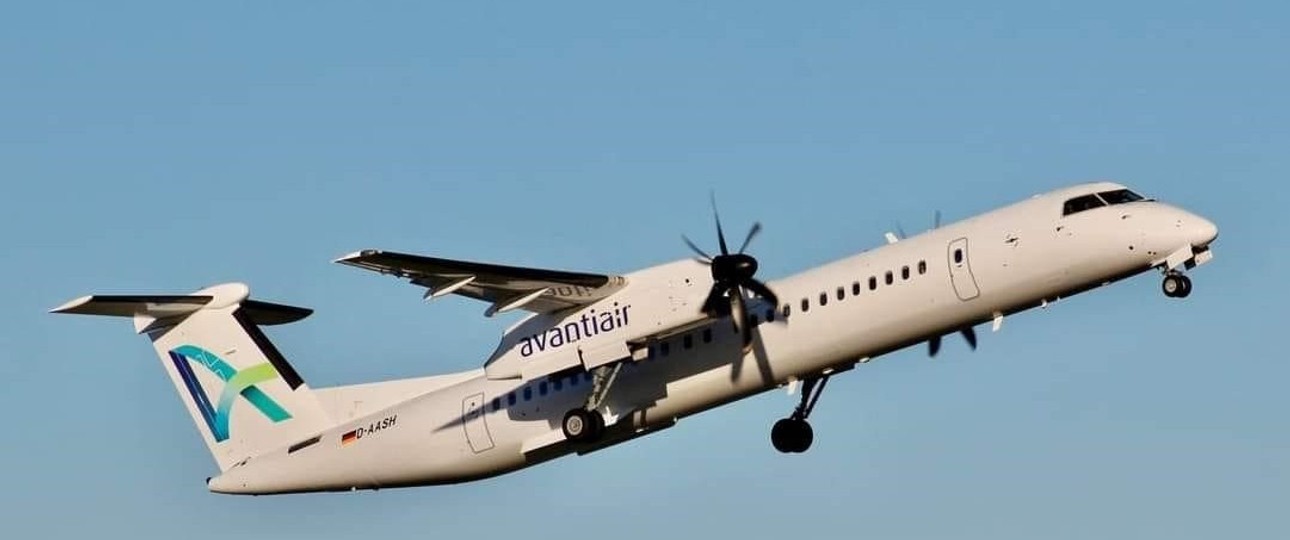 De Havilland Canada Dash 8-400 von Avanti Air: Bald ab Friedrichshafen zu drei Zielen unterwegs.