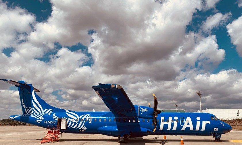 ATR 72 von Hi Air: Zunächst im Inland unterwegs.