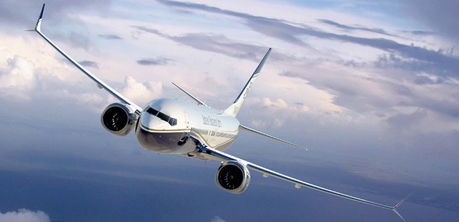 Auch Boeing konnte Businessjets verkaufen. Ein Kunde aus dem Nahen Osten kaufte 3, einer aus Asien 1 Boeing BBJ MAX 8.
