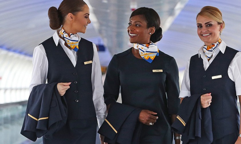 Klassisch und praktisch: So sehen die neuen Uniformen von Thomas Cook Airlines aus.