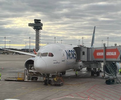 Die Boeing 787-9 von Norse Atlantic Airways am Flughafen BER.