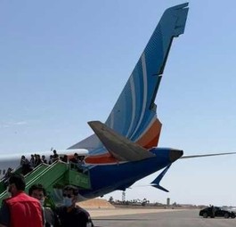 Die Boeing 737 Max von Flydubai in Tabuk: Das Flugzeug landete beschädigt, aber sicher.