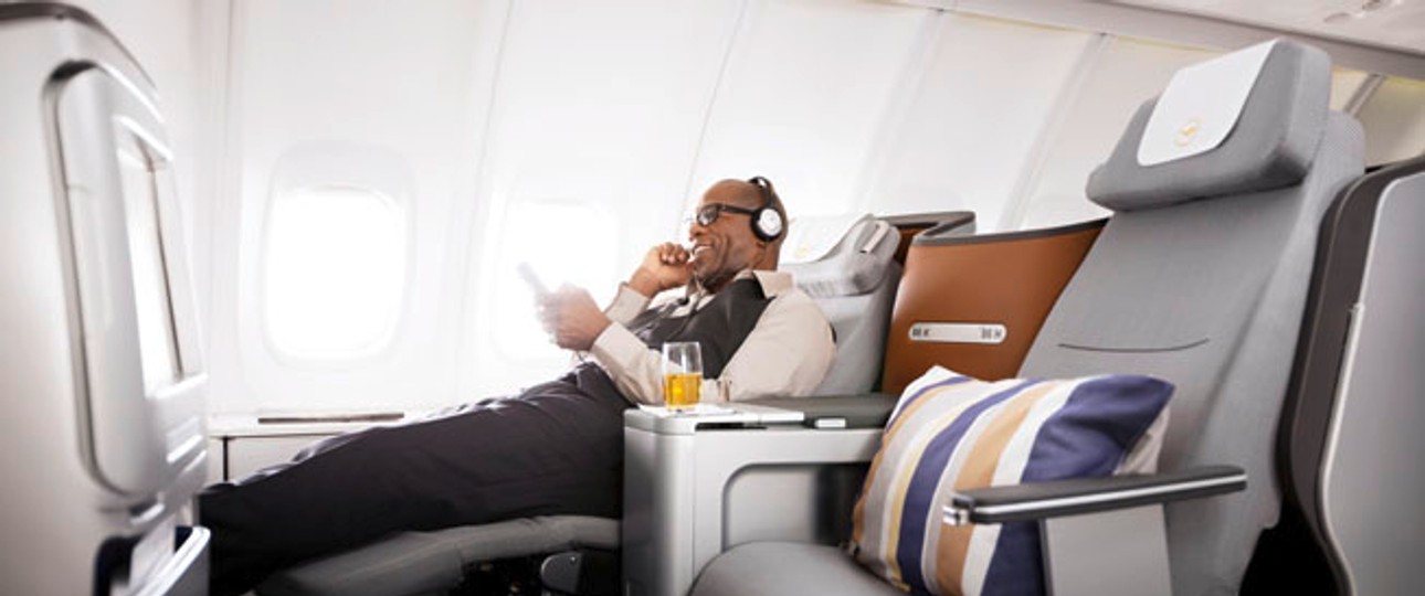 Business Class von Lufthansa: Stellen Sie sich das nun in Lila vor, und sie haben eine Ahnung wie die Business Class von Eurowings aussehen könnte.