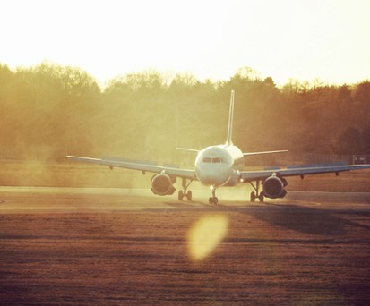 Bei extremen Temperaturen können sich Flieger am Boden ziemlich aufheizen.