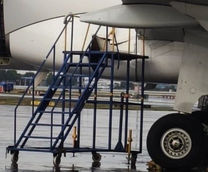 Schaden am Flugzeug: Auf Air India kommen Reparaturen zu.