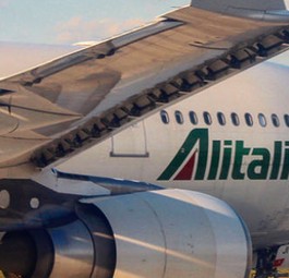 Flugzeug von Alitalia: An wen geht die Fluglinie?