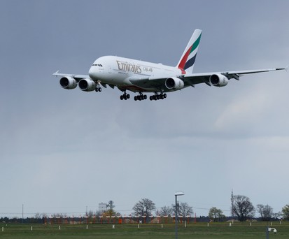 Airbus A380 mit dem Testkennzeichen F-WWSS ...