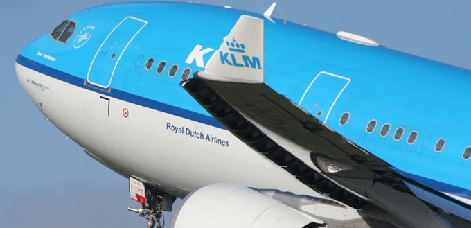KLM: Amsterdam  – Buenos Aires - 11.456 km
