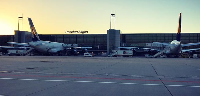 Flughafen Frankfurt am Main: Erneut ein Busunfall.