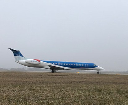 Embraer ERJ145 von Fly BMI: Die Flieger bleiben am Boden.