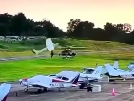 Der Moment bevor das Kleinflugzeug mit dem Helikopter Kollidiert: Jetzt ist der NTSB-Bericht erschienen.