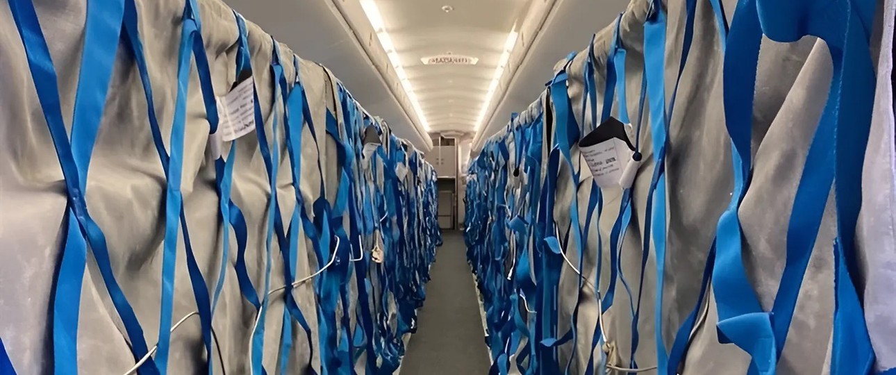 'Class F Quick Change'-Lösung in einer Embraer E195: Kabine wird zum Frachtraum.