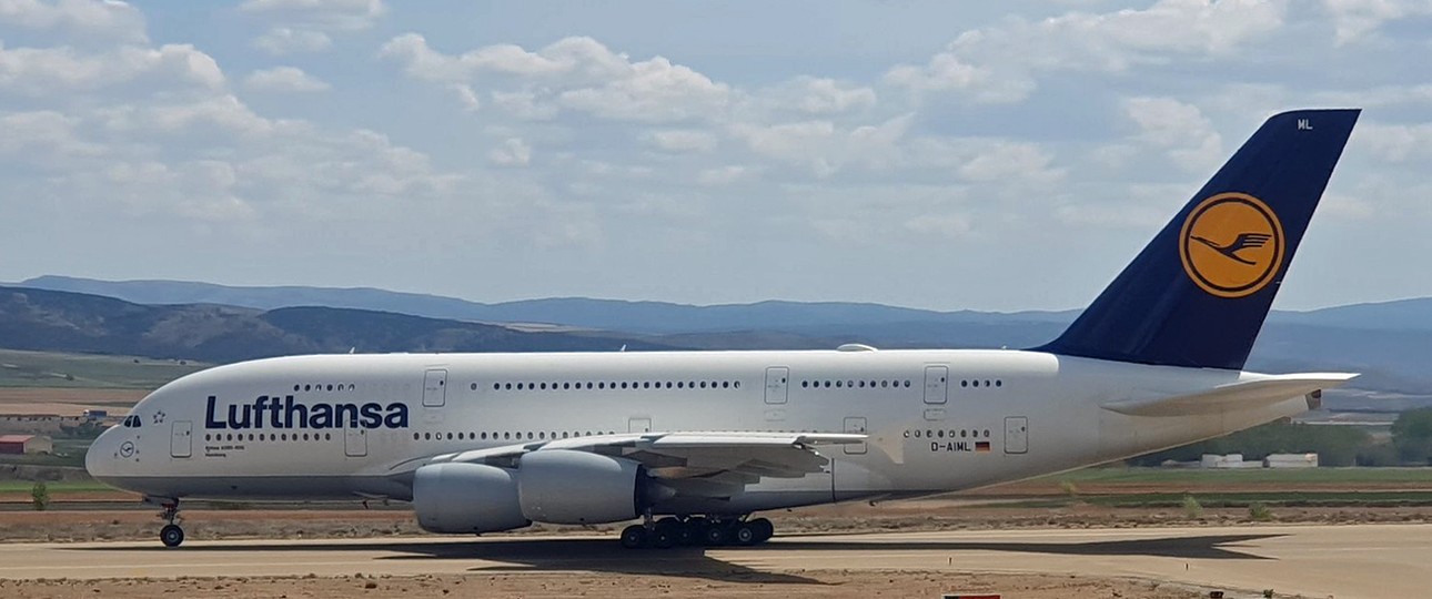 Airbus A380 von Lufthansa in Teruel: Die Airline holt die Flieger langsam zurück.