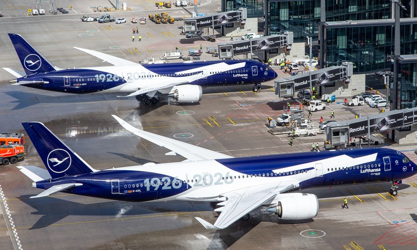 Jubiläumsflieger von Lufthansa: Das Personal ist nicht in Feierlaune. 