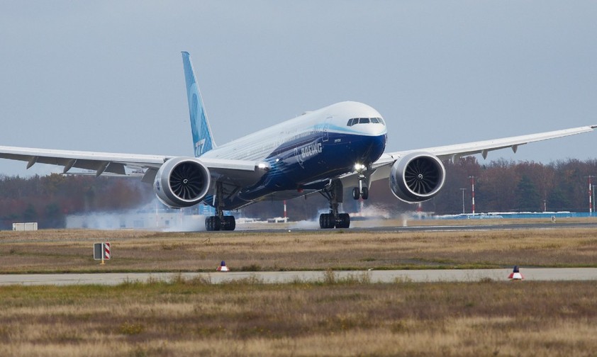 Landung in Frankfurt: Die erste Boeing 777X kam am 18. November am frühen Nachmittag an.