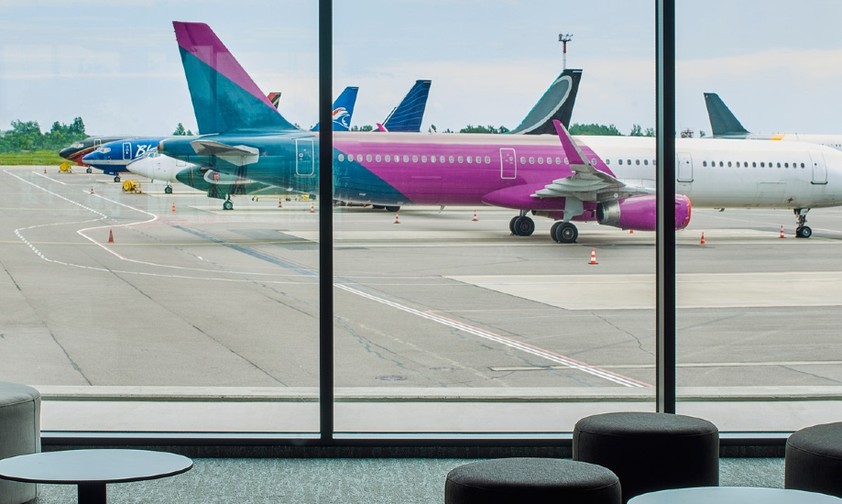 Wizz-Air-Jet, aufgenommen aus dem Flughafen Vilnius: Die Ungarn stocken auf.