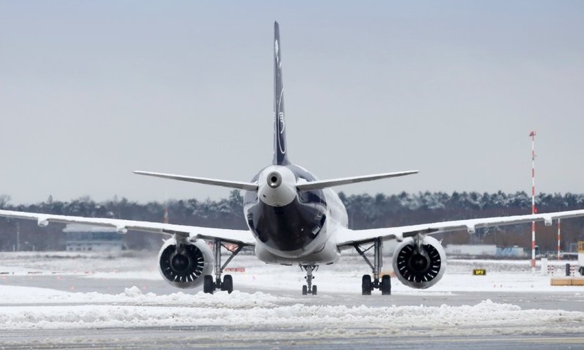 Winter am Flughafen Frankfurt: Viel Arbeite, wenns mal wirklich schneit.