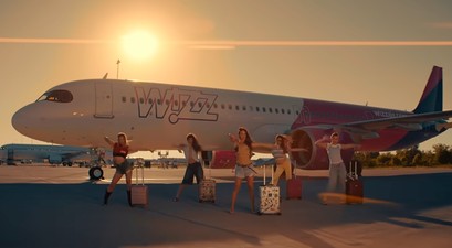 INNA und Wizz Air: Das Video zu Wizz Away wurde am Flughafen Bukarest gedreht.