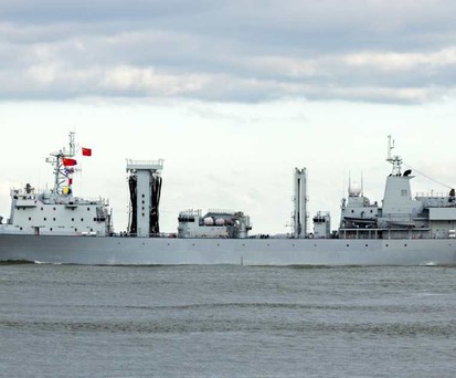 Ein Kriegsschiff der chinesischen Marine: China soll aktuell GPS- und Funkverbindungen im Pazifik stören.