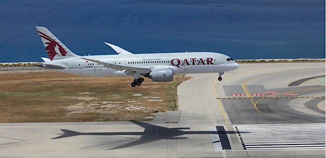 Qatar-Maschine im Landeanflug: Kein Interesse mehr an American.