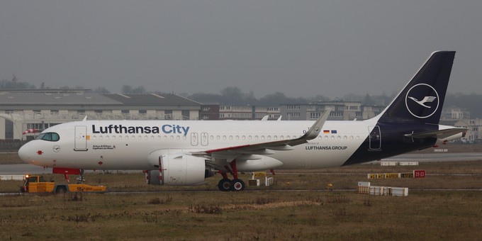 Die Flieger von Lufthansa City Airlines tragen ihn ebenfalls.