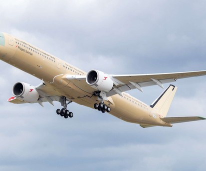 Der Airbus A350-1000 ULR beim Erstflug: Gemacht für Qantas' Project Sunrise.