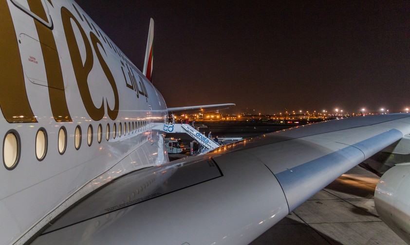 Airbus A380 von Emirates: In China mussten jetzt 373 Reisende eine ganze Nacht im Superjumbo aushalten.