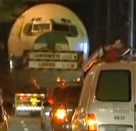 Vorsicht, hier fährt eine Boeing 737!