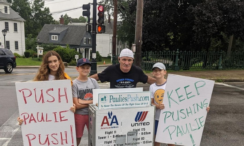 Zu Fuß mit dem Trolley von Boston nach New York