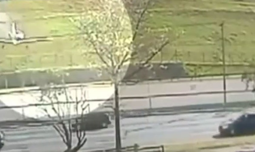 Sicherheitskameras filmten den Unfall.